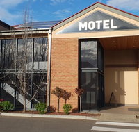 Hogans Motel - Accommodation Main Beach