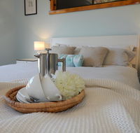 Holiday home by the beach in St Helens - Accommodation Main Beach