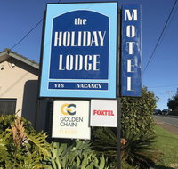 Holiday Lodge Motor Inn - Accommodation Main Beach