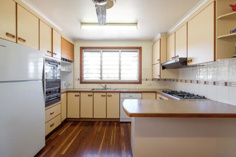 Home At Southside Central - Accommodation Main Beach 1