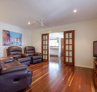 Home at Southside Central - Accommodation Main Beach