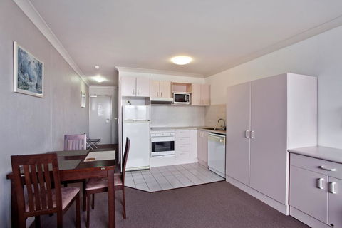 Horizons 321-10 Kosciuszko Road - Accommodation Main Beach 2