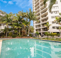 Horizons Holiday Apartments - Accommodation Main Beach