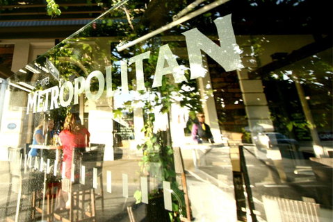 Hotel Metropolitan - Accommodation Main Beach 0
