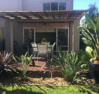 It's De-Lovely B and B - Accommodation Main Beach