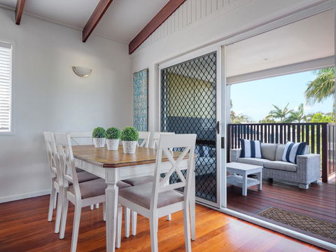 Ivy Street 7, Dicky Beach - Accommodation Main Beach 2