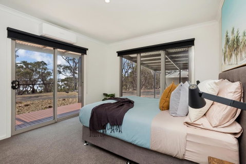 Jack's Point - Accommodation Main Beach 3