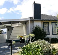 Jesson Crescent Dandenong Cozy House - Accommodation Main Beach