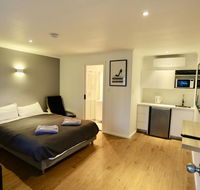 Junee Tourist Park - Accommodation Main Beach