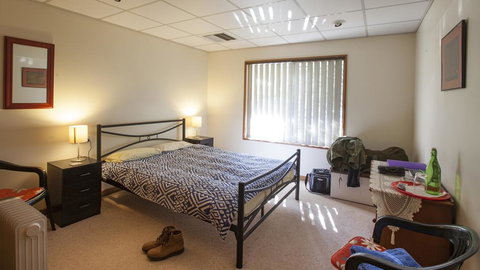 Kathys Place Bed And Breakfast - Accommodation Main Beach 2