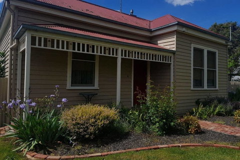 Kenmaur Cottage - Accommodation Main Beach 1