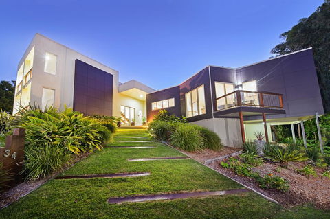 Kilala - Executive Home - Accommodation Main Beach 0