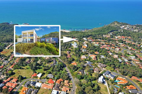 Kilala - Executive Home - Accommodation Main Beach 2