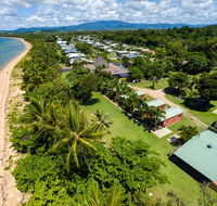 King Reef Beach House - Accommodation Main Beach