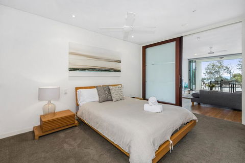 KINGSCLIFF NOR NOR EAST 101 ON MARINE PARADE - Accommodation Main Beach 2