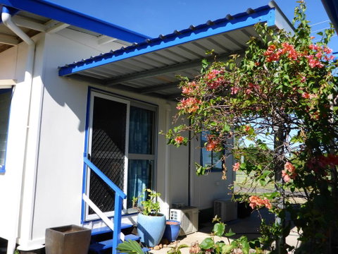 Kitches Cabin - Accommodation Main Beach 0
