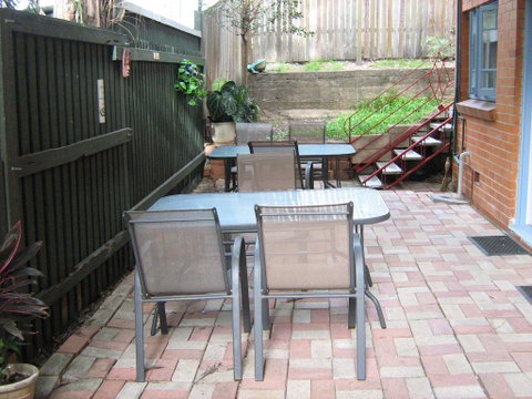 Kookaburra Inn - Accommodation Main Beach 3