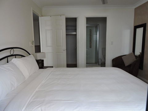 Koola Beach Apartments Bargara - Accommodation Main Beach 3