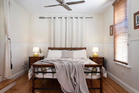 Koovelly Garden Studio - Accommodation Main Beach 1