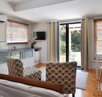 Koovelly Garden Studio - Accommodation Main Beach