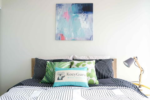 KOZYGURU BRISBANE CITY HIGHRISE 1BED APT SPIRE QBN550-2501 - Accommodation Main Beach 1