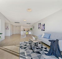 KOZYGURU NORTH RYDE MACQUARIE PARK 2 BEDROOM APT  FREE PARKING NNR009 - Accommodation Main Beach