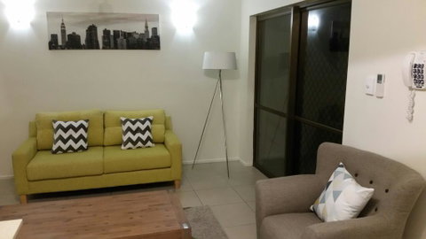 L'Amor Holiday Apartments - Accommodation Main Beach 3