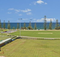 La Mer 16 11 Owen Street - Accommodation Main Beach