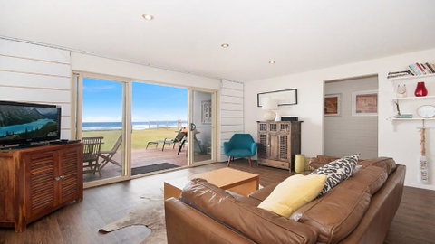 La Plage - Lennox Head - Accommodation Main Beach 0