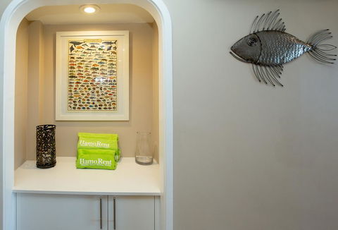 Lagoon 201 - Accommodation Main Beach 3