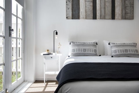 Lake Daylesford Apartment 2 - Accommodation Main Beach 1