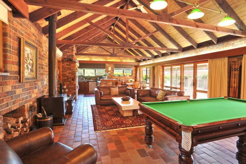 Langbrook Cottages - Accommodation Main Beach 3