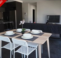 Large 2BRComfyParking Included - Accommodation Main Beach