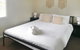 Large 5-Bedroom House With Wifi & Netflix Close To Taronga Western Plains Zoo - thumb 3