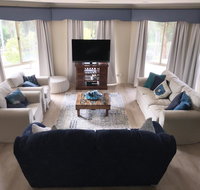 Large Family Home - Accommodation Main Beach