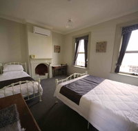 Latrobe Art Apartments - Accommodation Main Beach