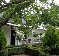 Lauristina Guest House - Accommodation Main Beach