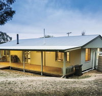 Lavender Vale Cottages - Accommodation Main Beach