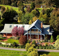 Lawson Lodge Country Estate - Accommodation Main Beach