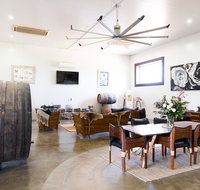 Lazy River Estate Boat House Villa - Accommodation Main Beach