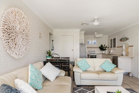 Lennox Head Beachfront Apartments - Accommodation Main Beach 2