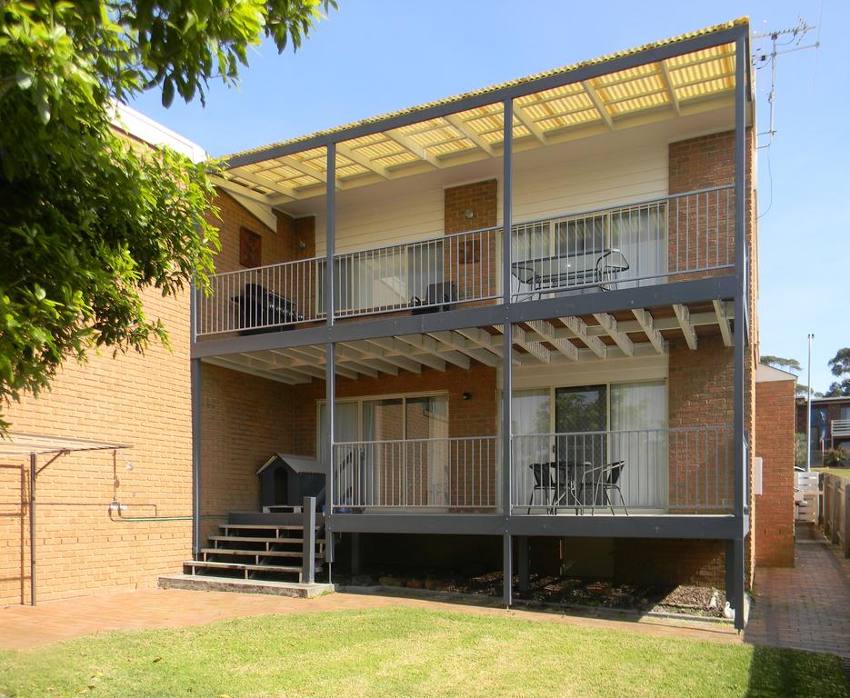 Mirador NSW Accommodation Main Beach