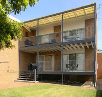 LIFE'S A BEACH - Accommodation Main Beach