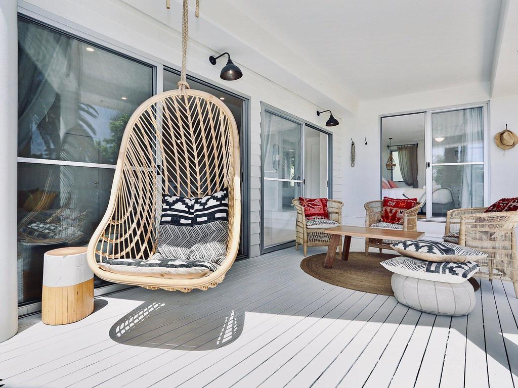 Byron Bay NSW Accommodation Main Beach