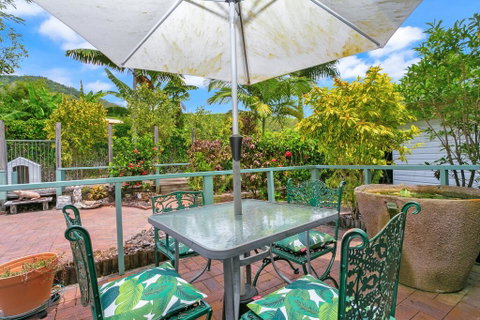 Lilybank Guest House - Accommodation Main Beach 1