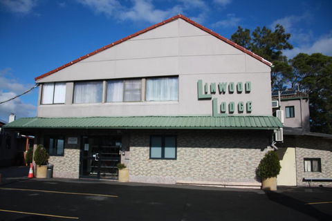 Linwood Lodge Motel - Accommodation Main Beach 0
