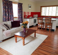 Lucky Mountain Cottage - Accommodation Main Beach