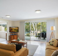 Luxury Boardwalk Apartment - Unit 7 - Accommodation Main Beach