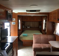 luxury caravan - Accommodation Main Beach