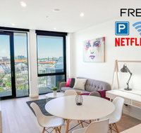 Luxury Central Apartment - Accommodation Main Beach